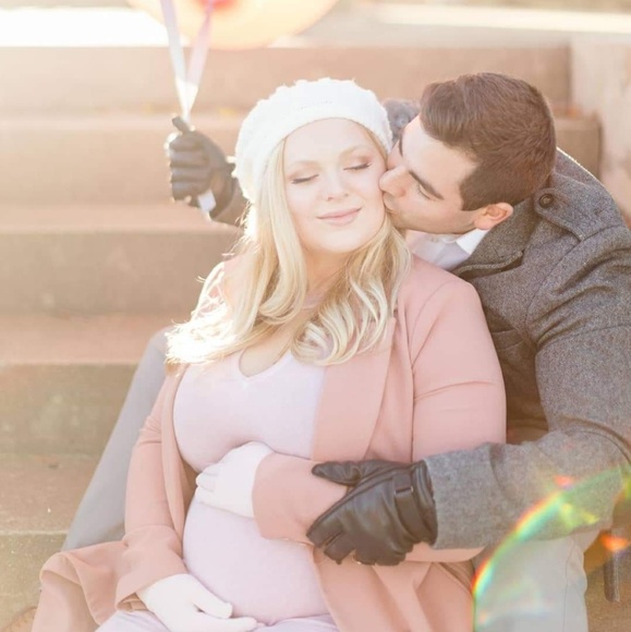 Meet Your Posher, Ashley! - Picture 7 of 8